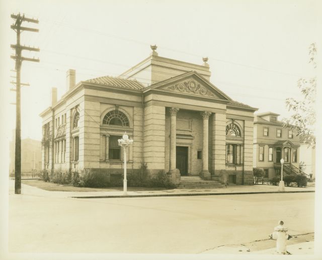 Historic view (ca 1920) - library main entrance